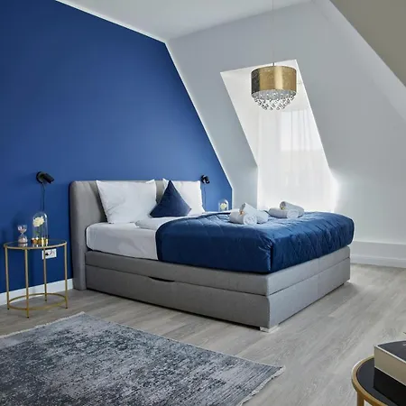 Apartment Schlossberg Residences - Xxl-design-apartment Mit Schlossblick Fuer Bis Zu 12 Personen