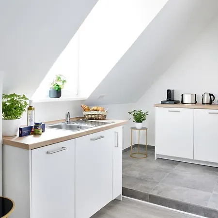 Schlossberg Residences - Xxl-design-apartment Mit Schlossblick Fuer Bis Zu 12 Personen Apartment *