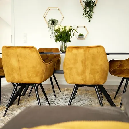 Schlossberg Residences - Xxl-design-apartment Mit Schlossblick Fuer Bis Zu 12 Personen Apartment *