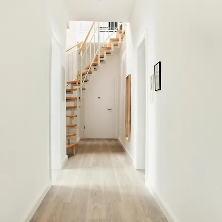 Apartment Schlossberg Residences - Xxl-design-apartment Mit Schlossblick Fuer Bis Zu 12 Personen