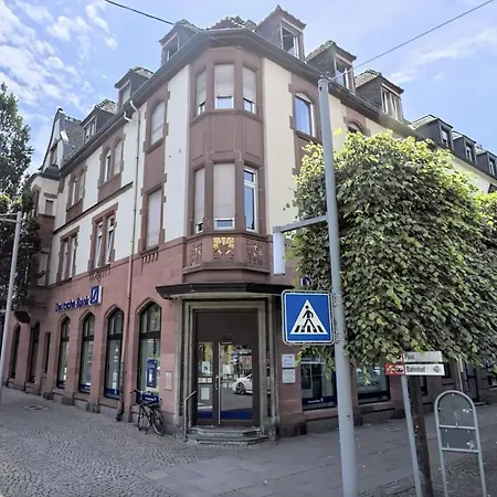 Schlossberg Residences - Xxl-design-apartment Mit Schlossblick Fuer Bis Zu 12 Personen Schwetzingen